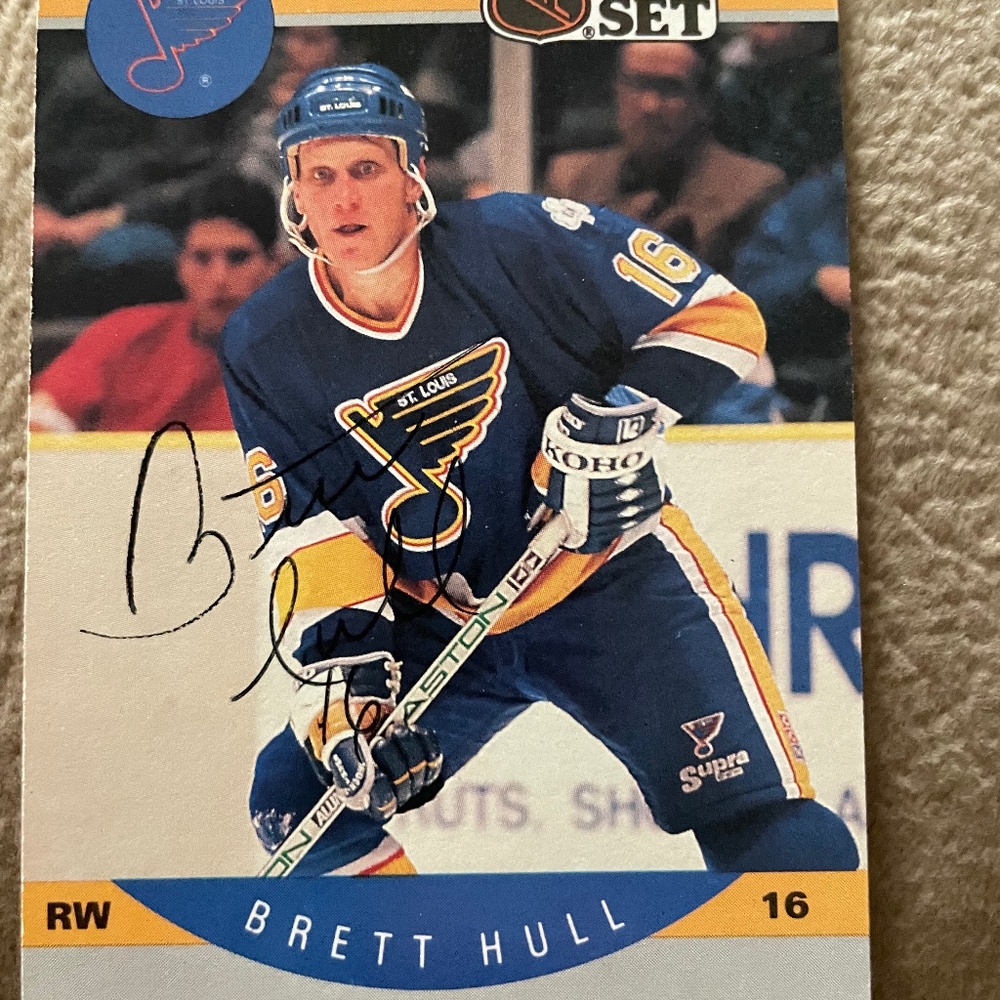 Pro Set signed Brett Hull